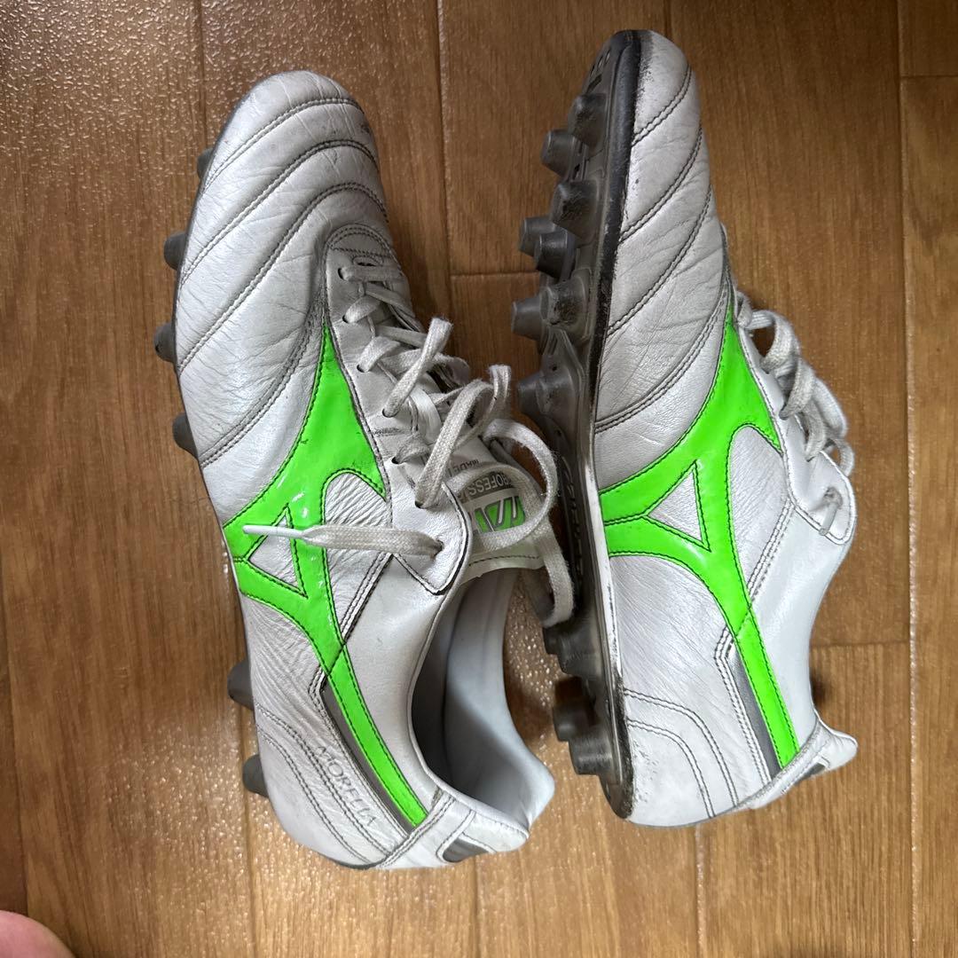 Mizuno Morelia ホワイト/グリーン スパイク