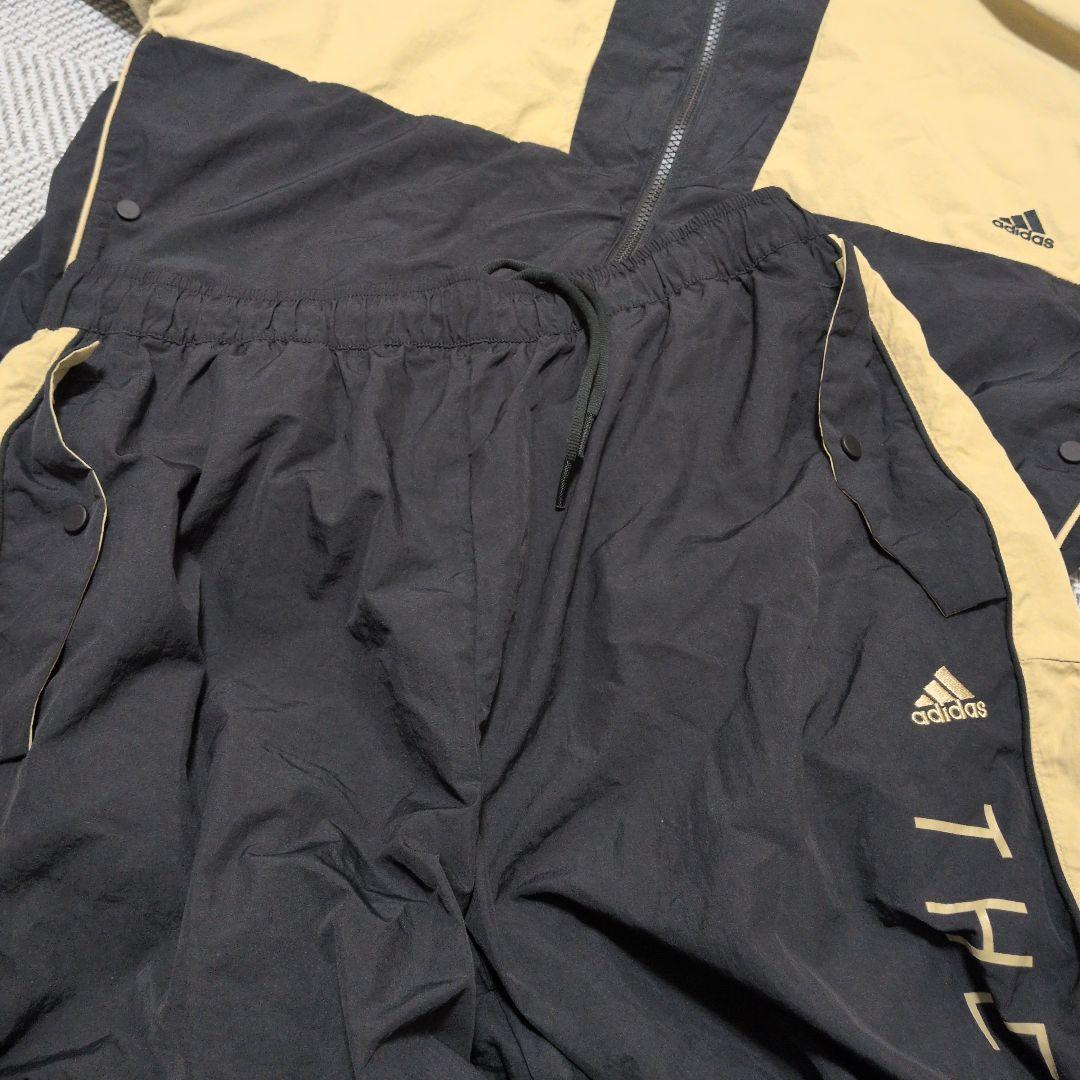 キ*ド様 【極美品】adidas THE THREE STRIPES ウーブンセ