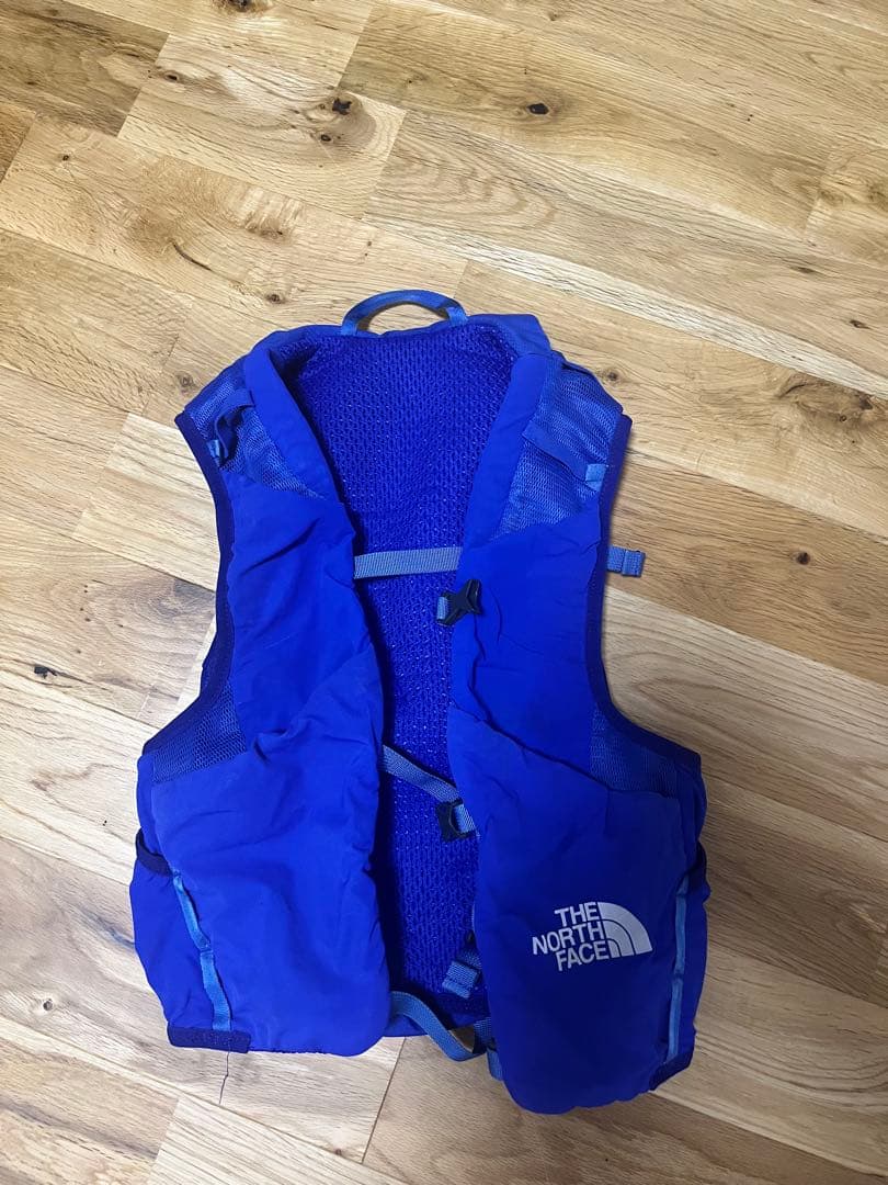 THE NORTH FACE TR10ランニングベスト 青