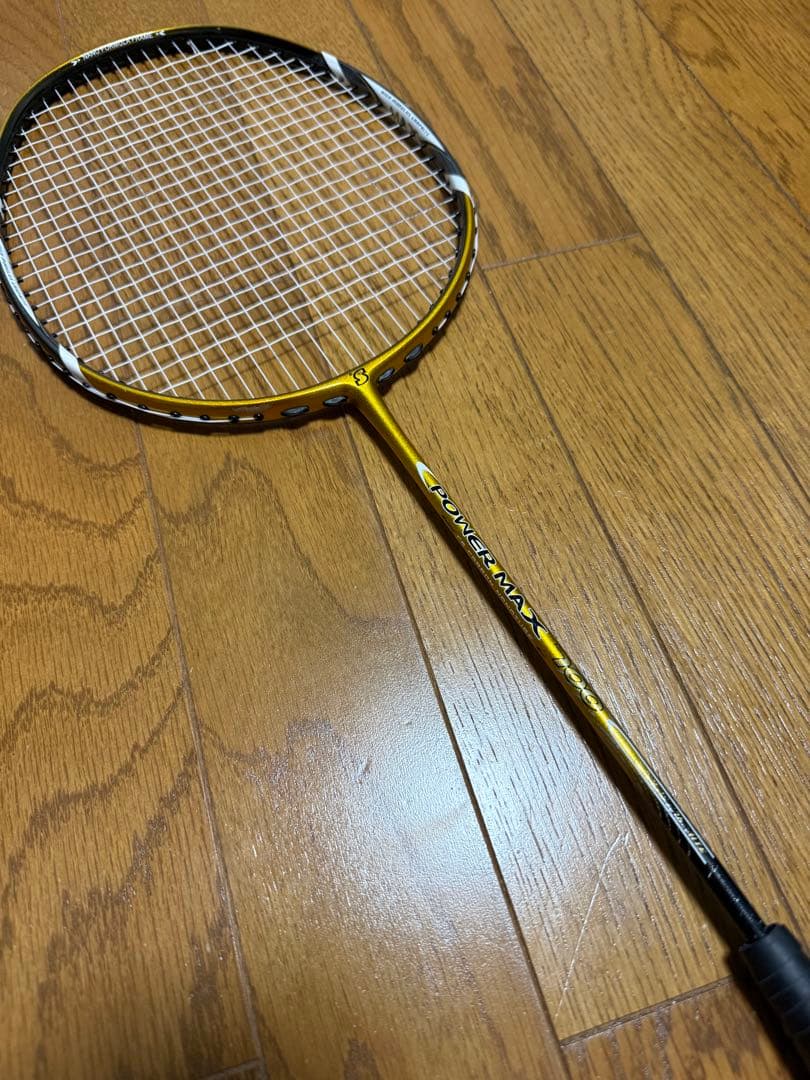 バドミントンラケット POWER MAX 700