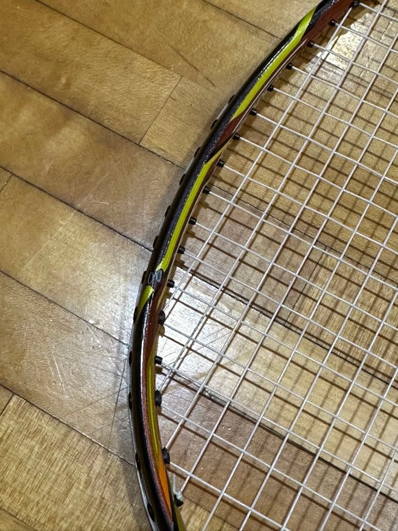 ナノレイ700RP ラケット　バドミントン