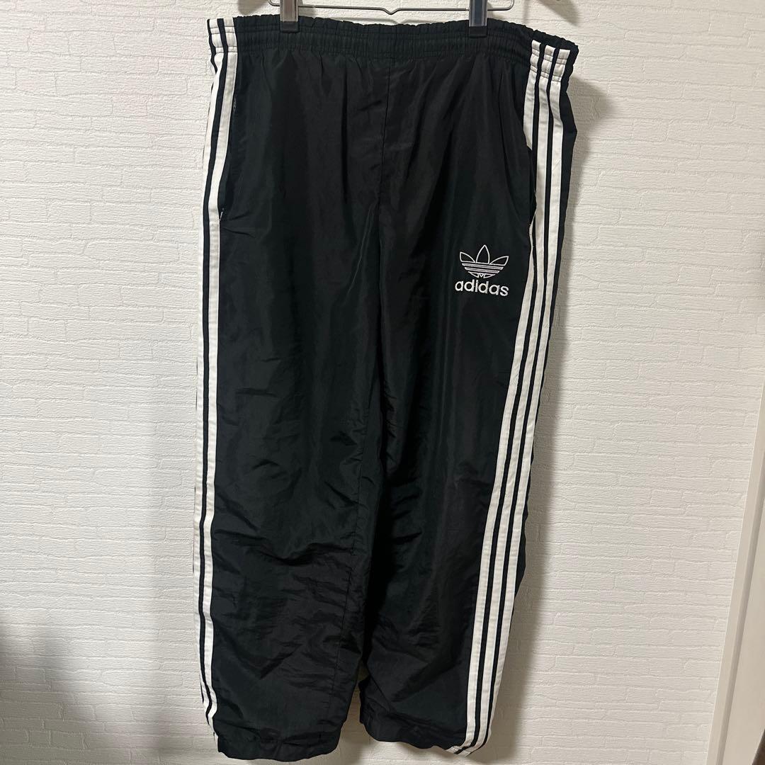 USD adidas ブラック ナイロントラックパンツ 3本ライン