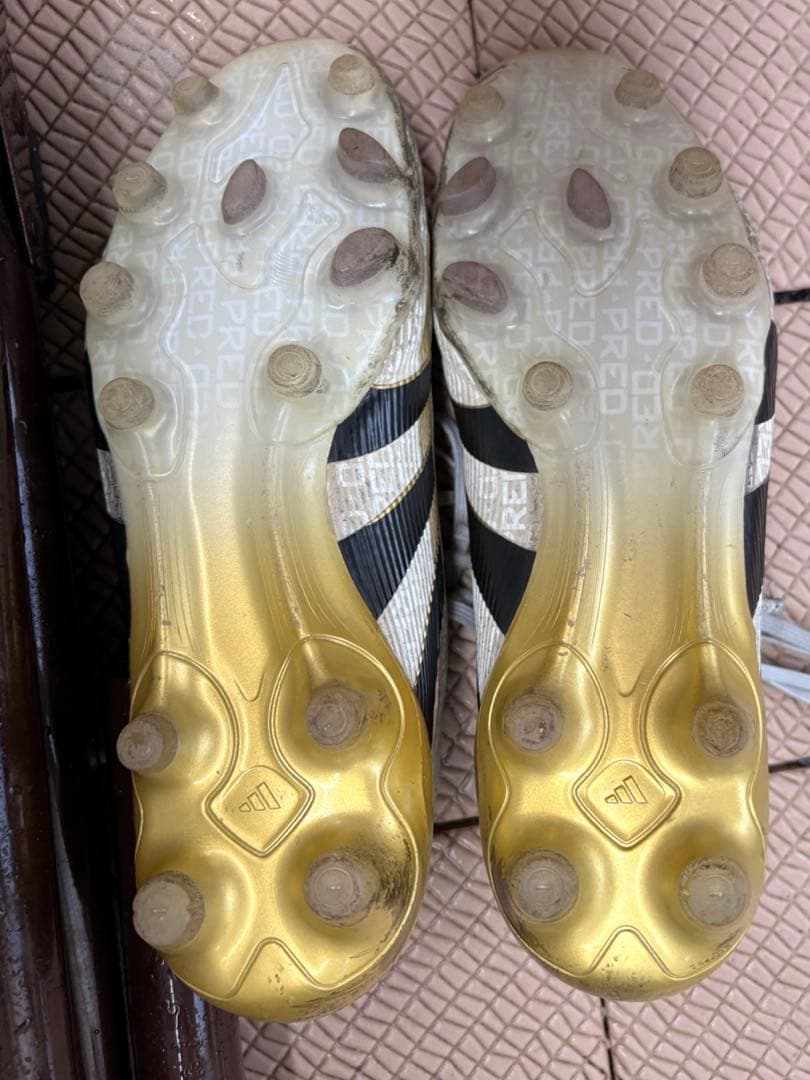 adidasプレデターHG/AG24.5cmサッカーシューズ