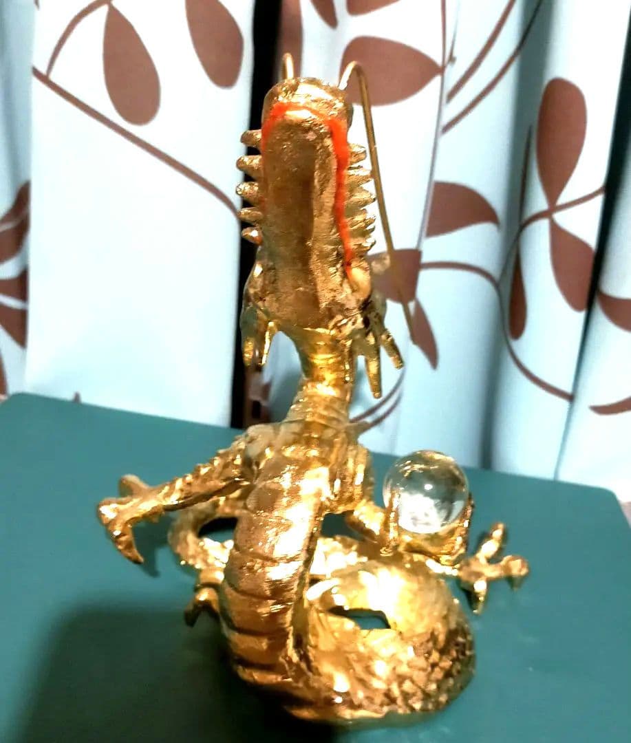 登り龍置き物