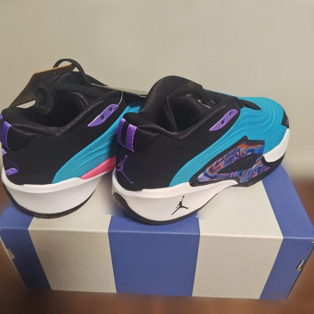 NIKE JORDAN バスケットシューズ LUKA3 FQ1285-400