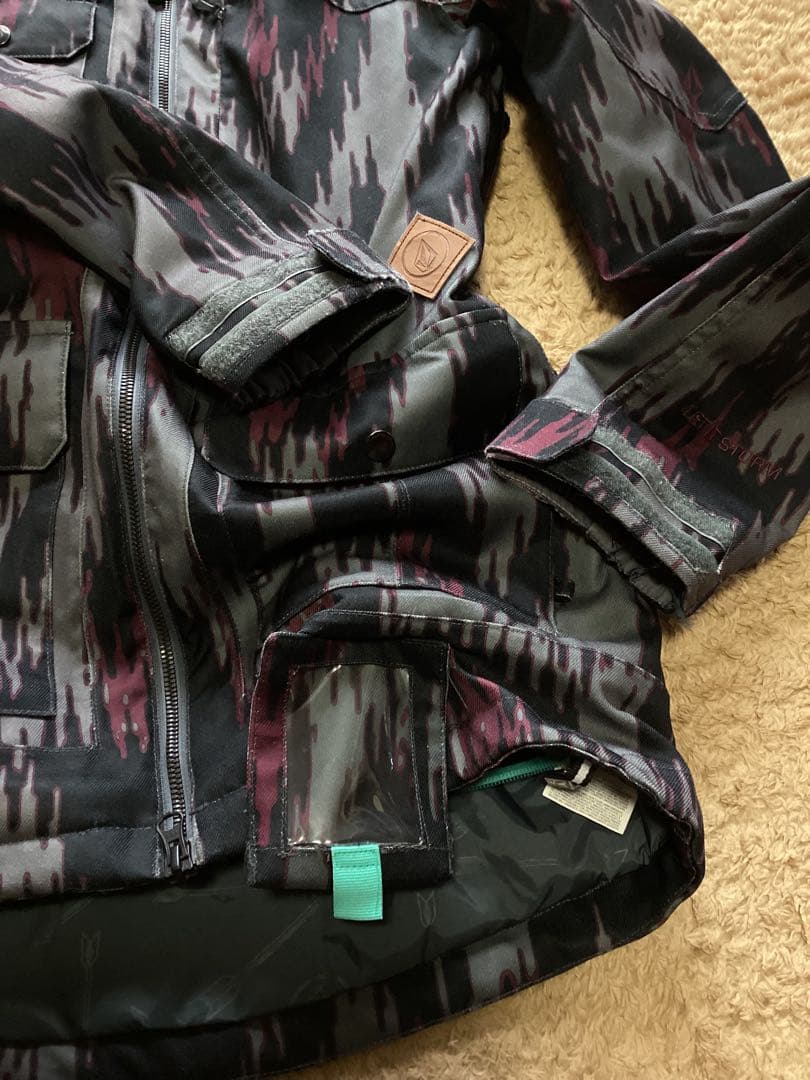 VOLCOM レディースXSスノボウェアスキーウェア