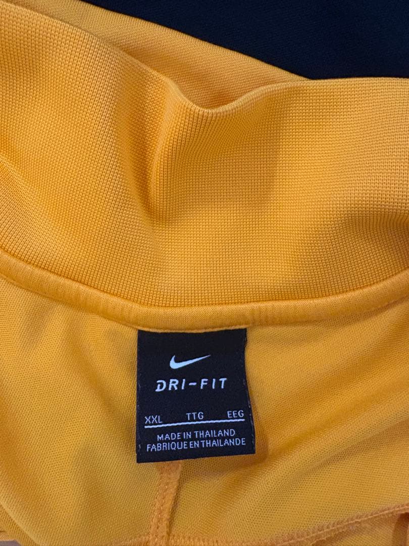 サンフレッチェ広島 NIKEジャージ