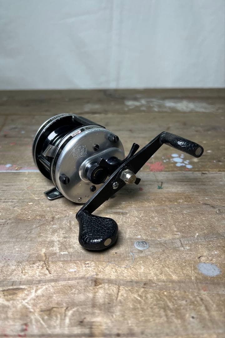 USA【ABU4500CB】ヴィンテージ オールド リール