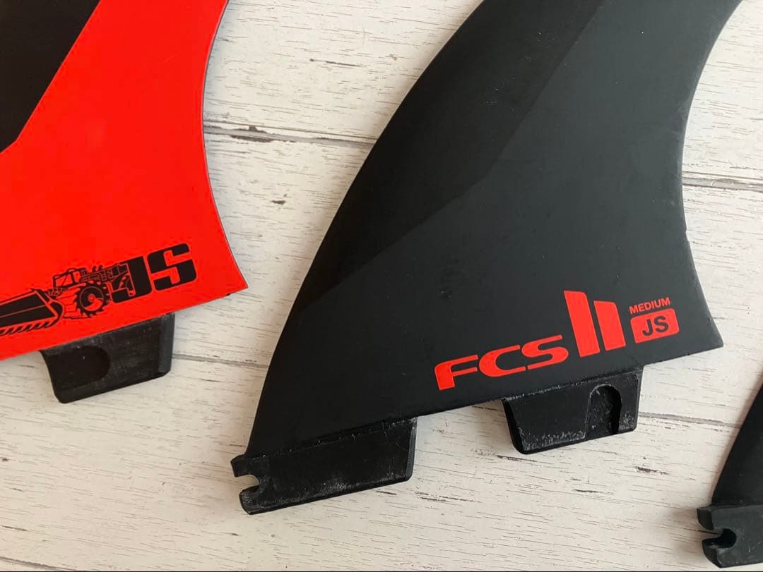 サーフィン・ボディボード FCS2 JS TRI-FIN M