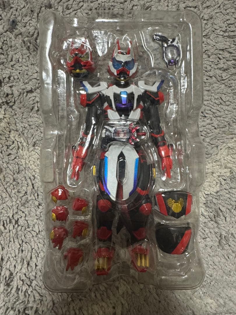 S.H.Figuarts 仮面ライダーギーツ レーザーブーストフォーム＆ブースト