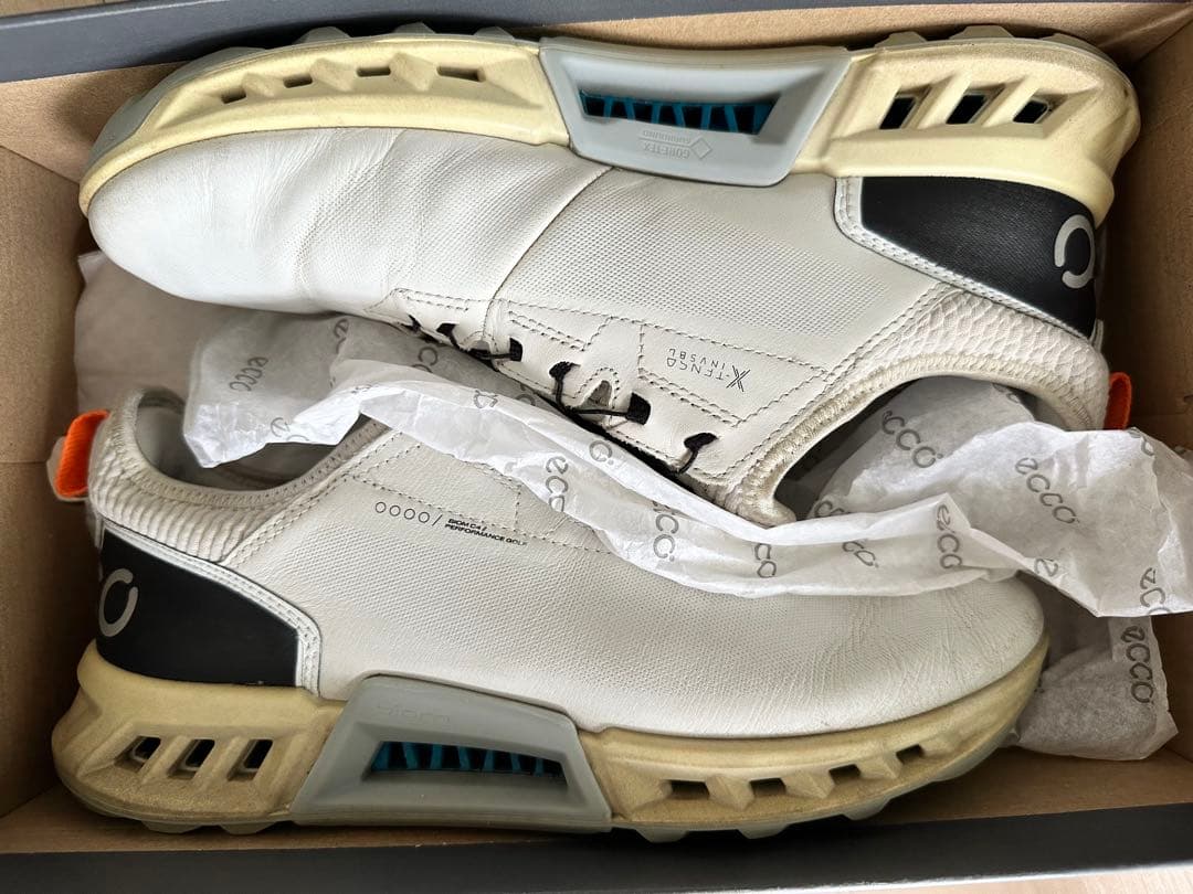 ECCO エコー BIOM C4 BOA WHITE サイズEU41