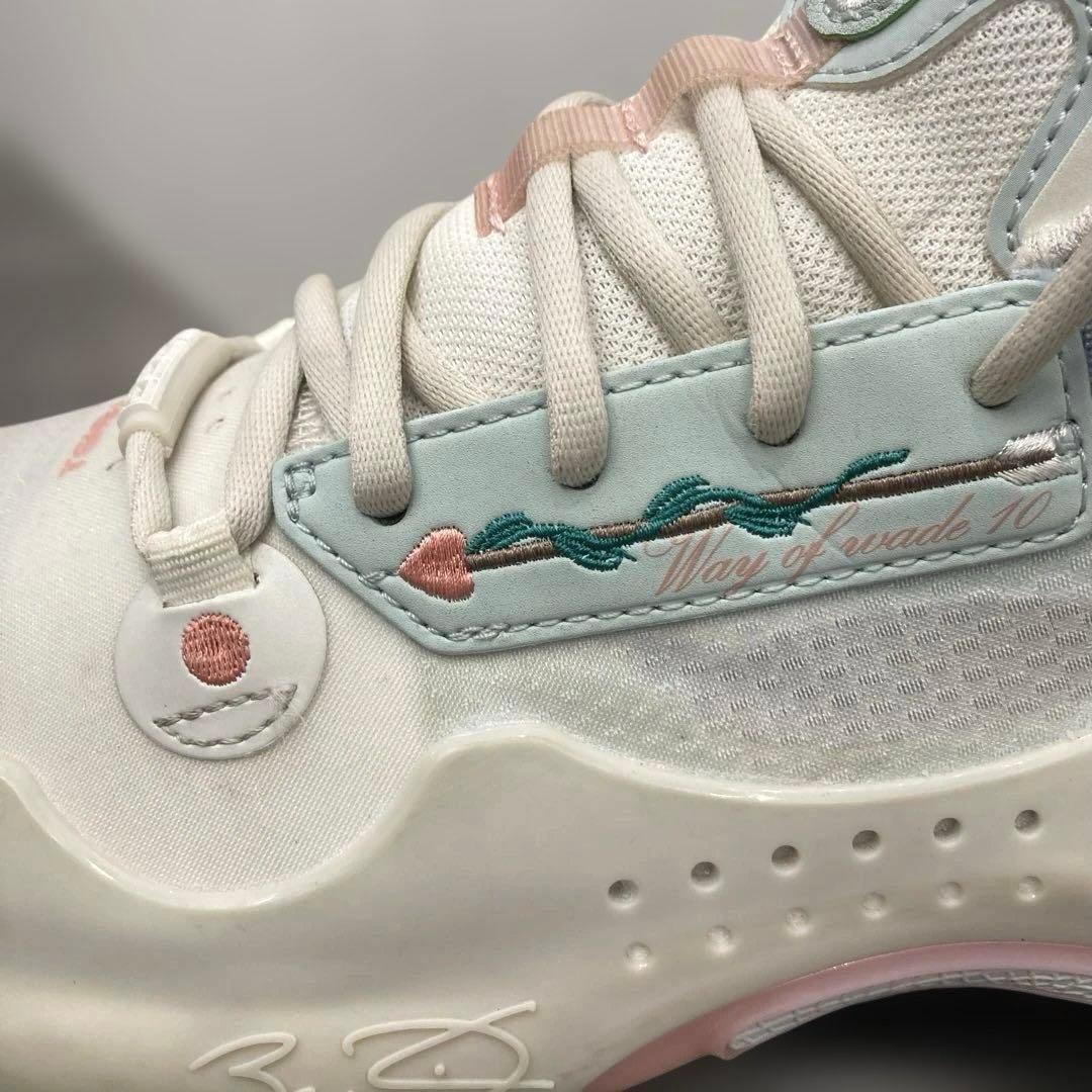 Way of Wade 10 low Valentine’s day US9