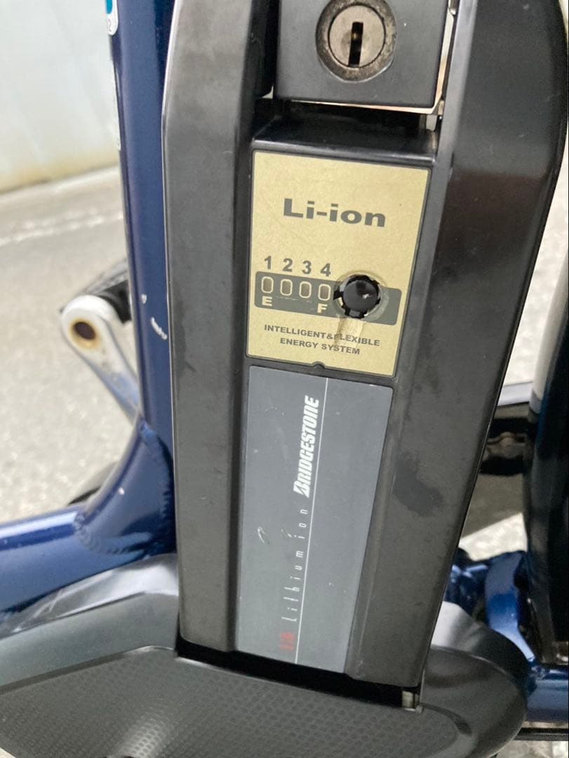 1566業界最長12ヶ月保証付！送料無料エリア多数！安全整備済み！電動自転車
