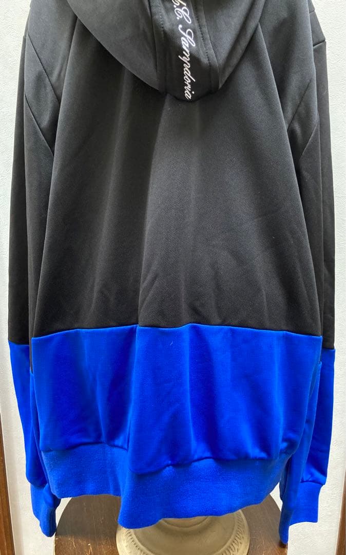 macron U.C. Sampdoria ジャケット 新品タグ付き