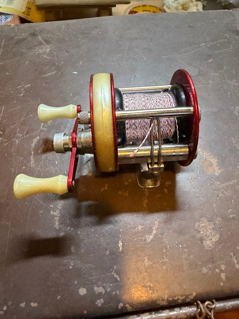 チ*ン様 ABU 1750A ダイレクトリール