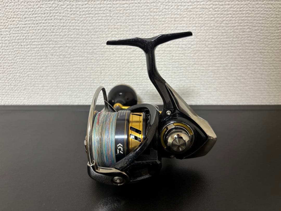 ダイワ Legalis LT 3000-CXH スピニングリール レガリス