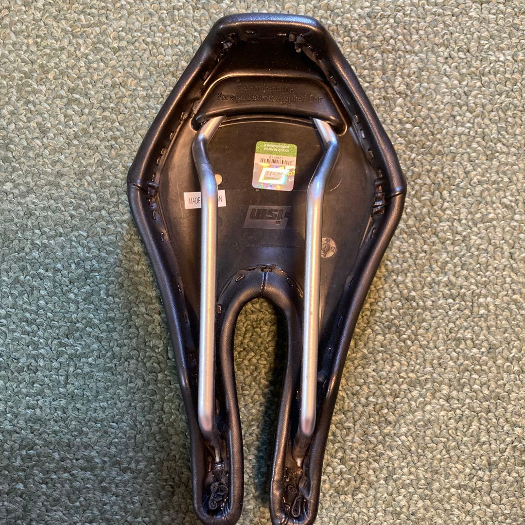 ism PS2.0ロードバイクサドル