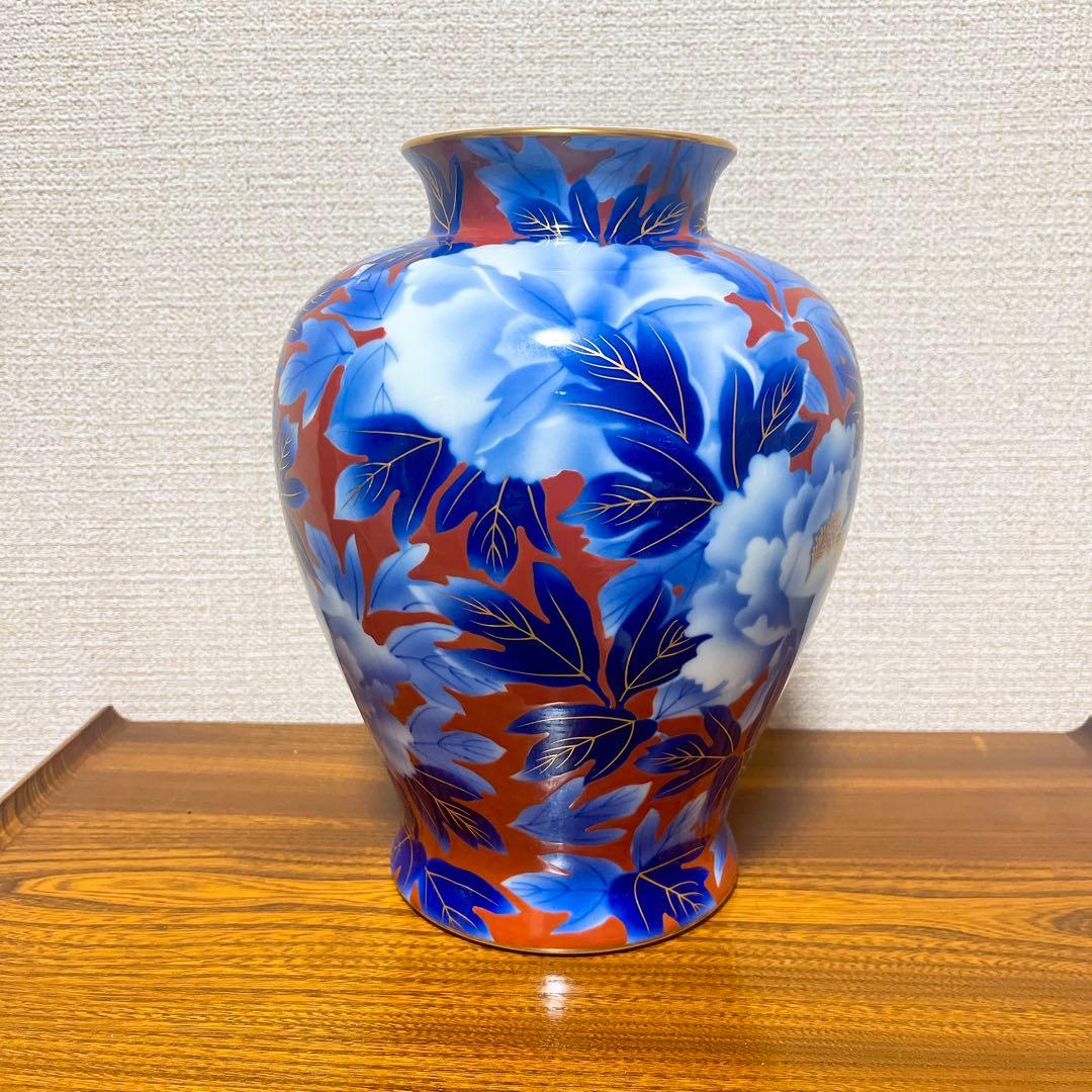 深川製磁 振牡丹外赤 花器　花瓶