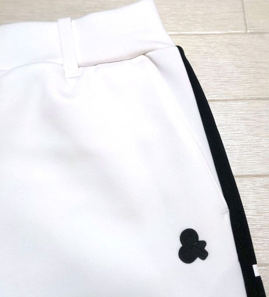 再再再値下げ新品　アンパスィ　スカートS　 白 定価15400円