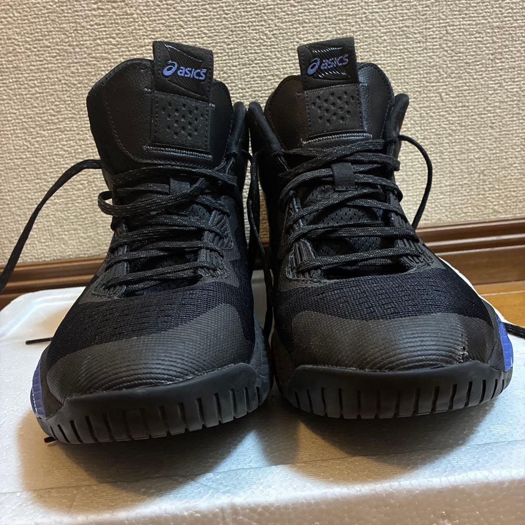 asics バスケットボールシューズ ブラック/ブルー