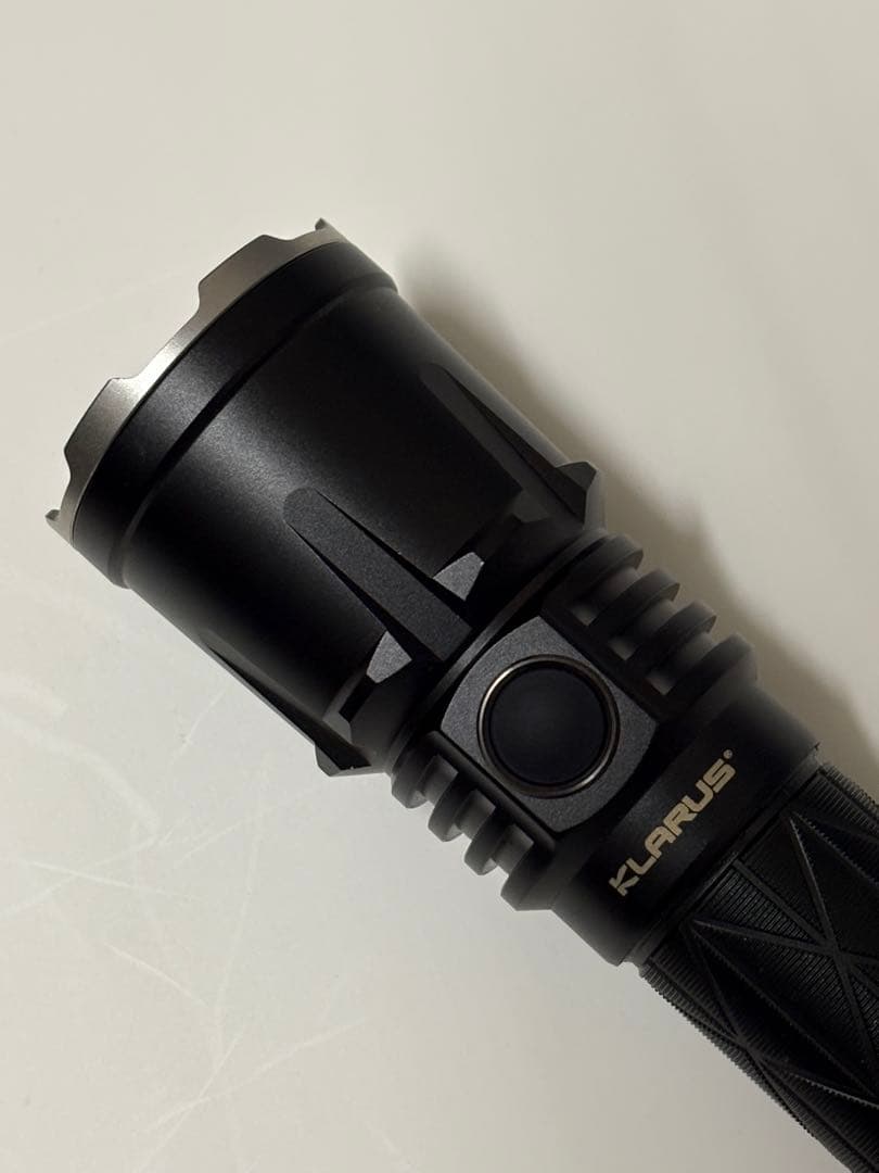 Klarus XT 21X 4000Lm懐中電灯