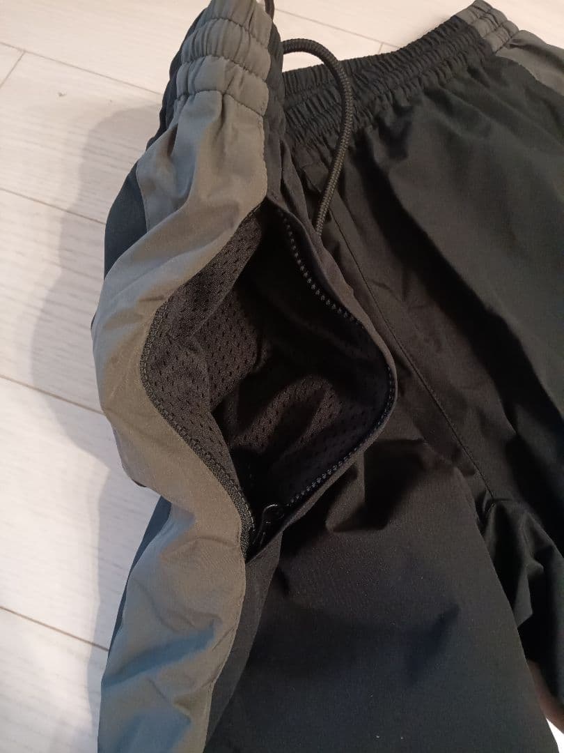 新品LUZe　ルースイソンブラ　ストレッチタフタ メッシュロングパンツ　L