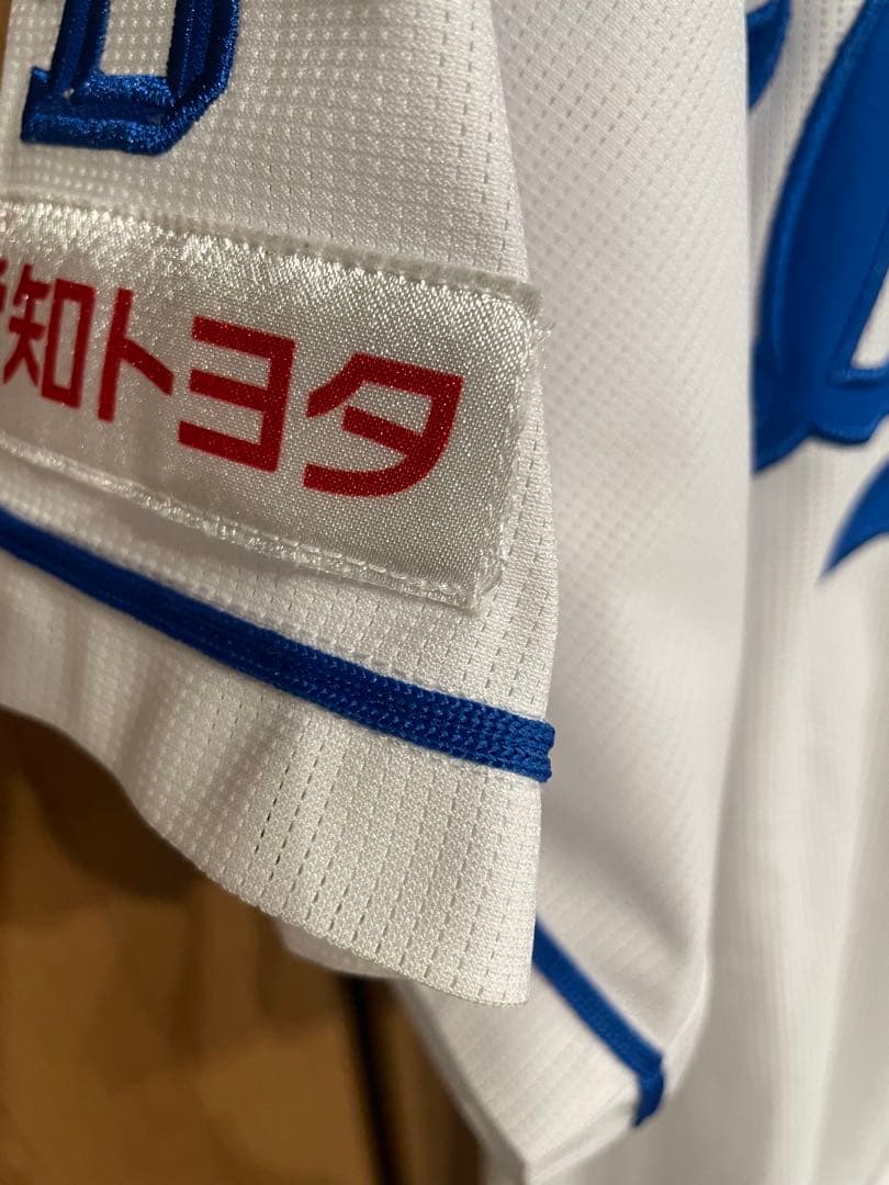中日ドラゴンズ岡林ユニフォーム