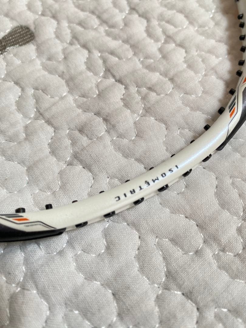 ヨネックス ボルトリック70 Etune 4UG5 ラケット　YONEX