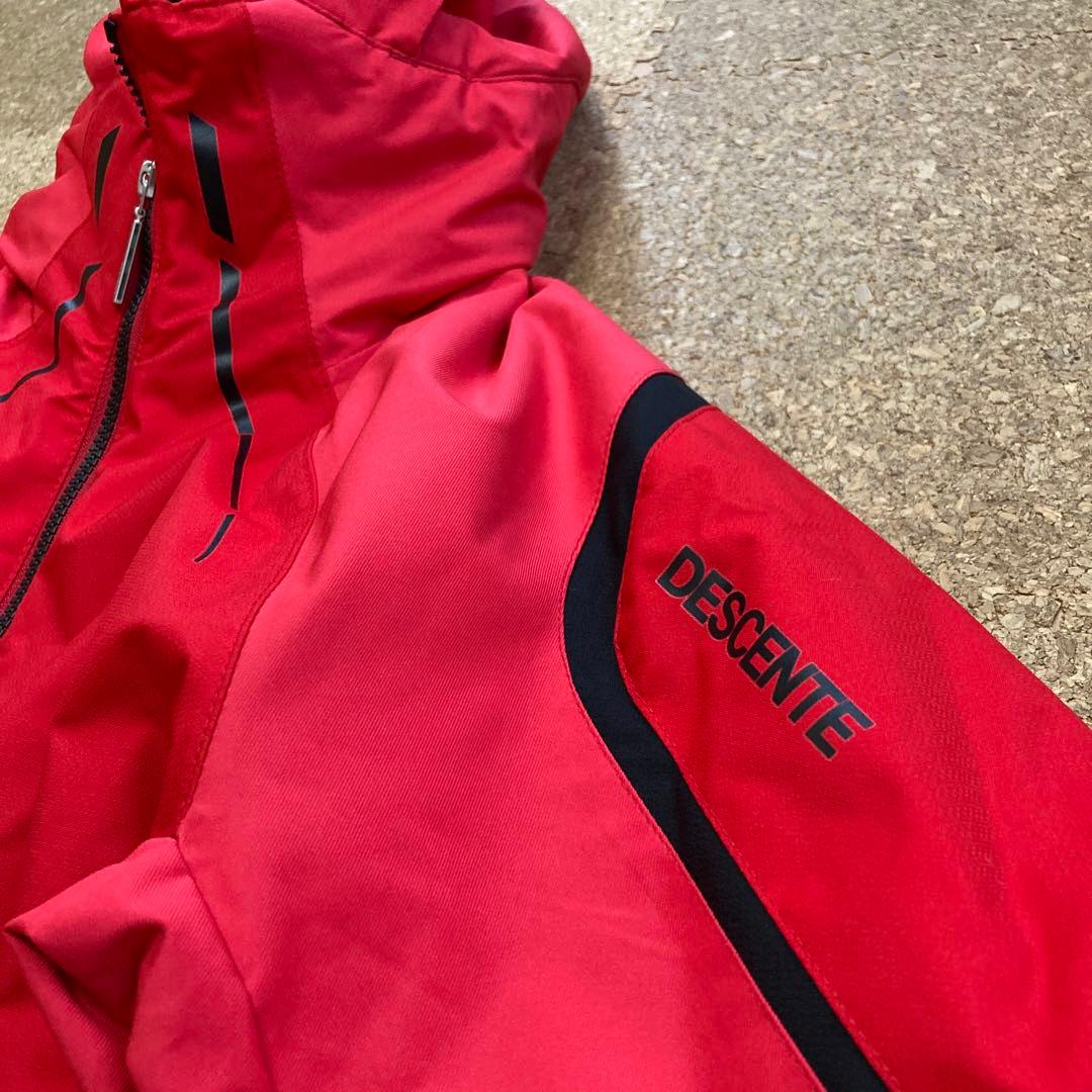 【美品】デサント DESCENTE スキーウェア スキー ジャケットMメンズ 赤