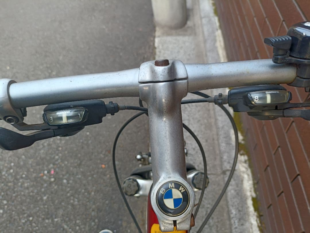  マウンテンバイク 26インチ（タイヤは要交換）