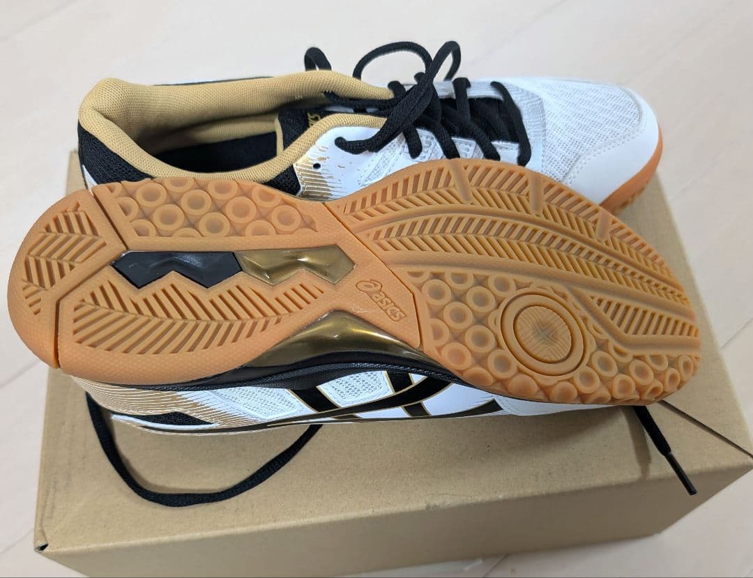ASICS GEL-ROCKET バレーボールシューズ