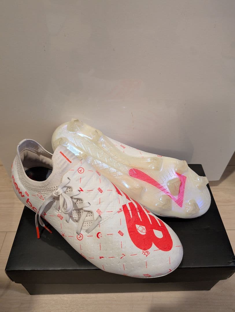 日本未発売 New Balance SAKA FURON 26.5