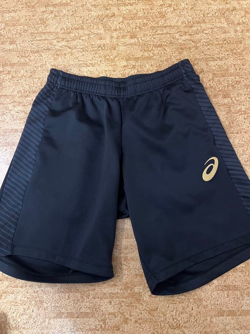 ASICSハーフパンツ、ミズノ短パン、ミズノピステ