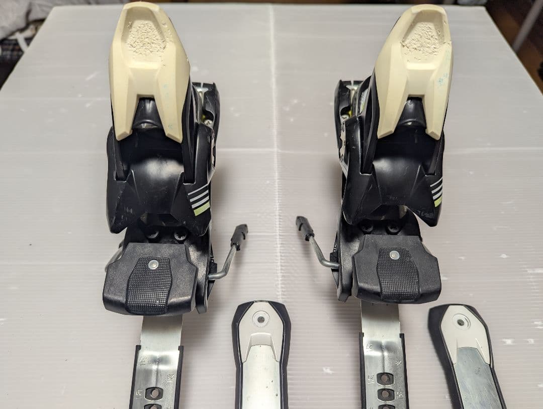 チロリアRACE EVO 16FREEFLEX＋ RC600GRプレート