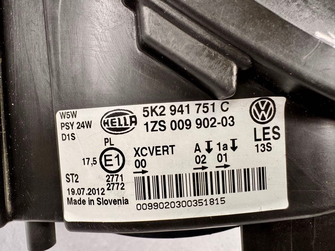 フォルクスワーゲン ゴルフ6 TSI コンフォートライン HID ヘッドライト