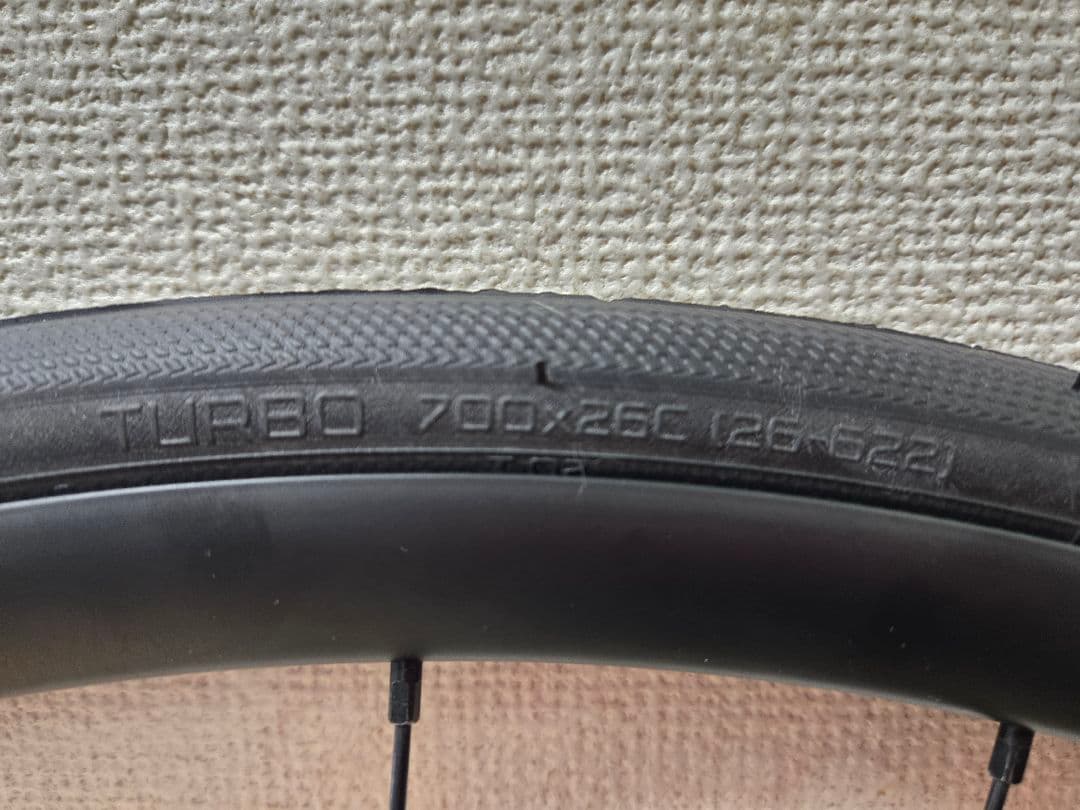 未使用 DT SWISS R470 ホイールセット、タイヤ、チューブ、ローター付