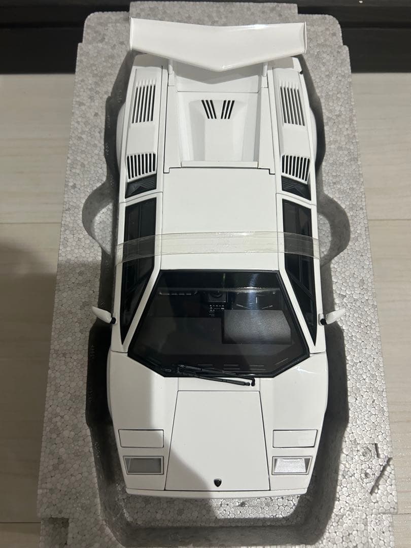 AUTOart 1/18 ランボルギーニ カウンタック アニバーサリー 25th
