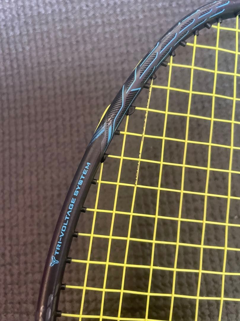 YONEX VOLTRIC Z-FORCE II ボルトリックZフォース