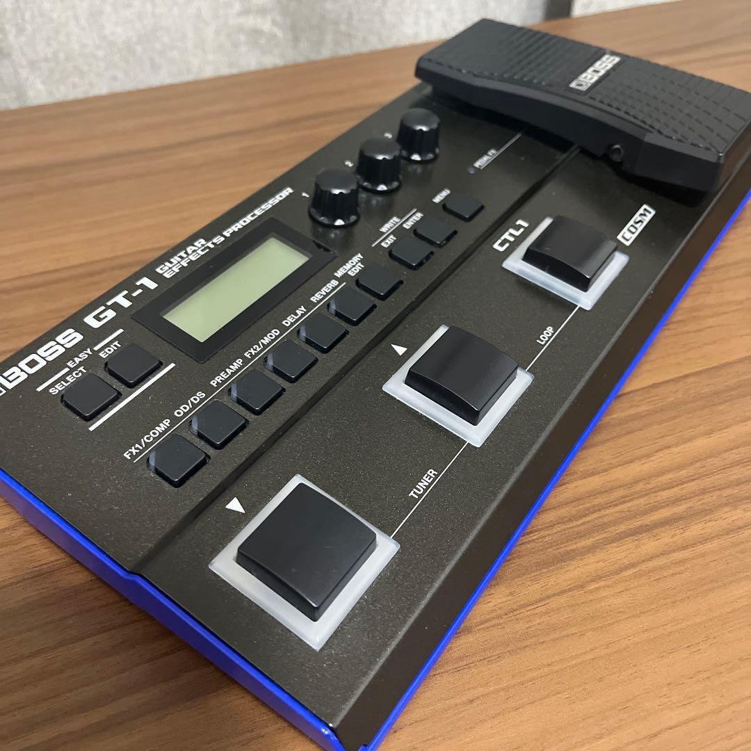 BOSS GT-1 ギターエフェクター+GT-1の教科書＋9v ACアダプター付