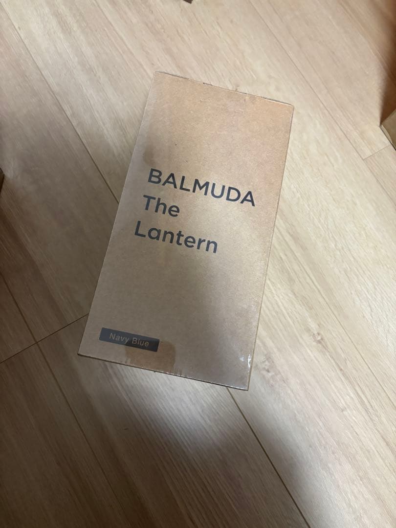 バルミューダ BALMUDA ランタン　ネイビー　新品未開封
