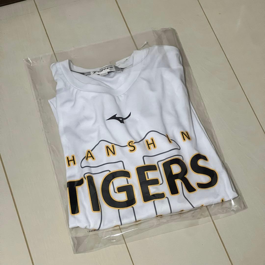 【新品未使用】阪神タイガース　レプリカTシャツ　ホワイト　サイズ　O