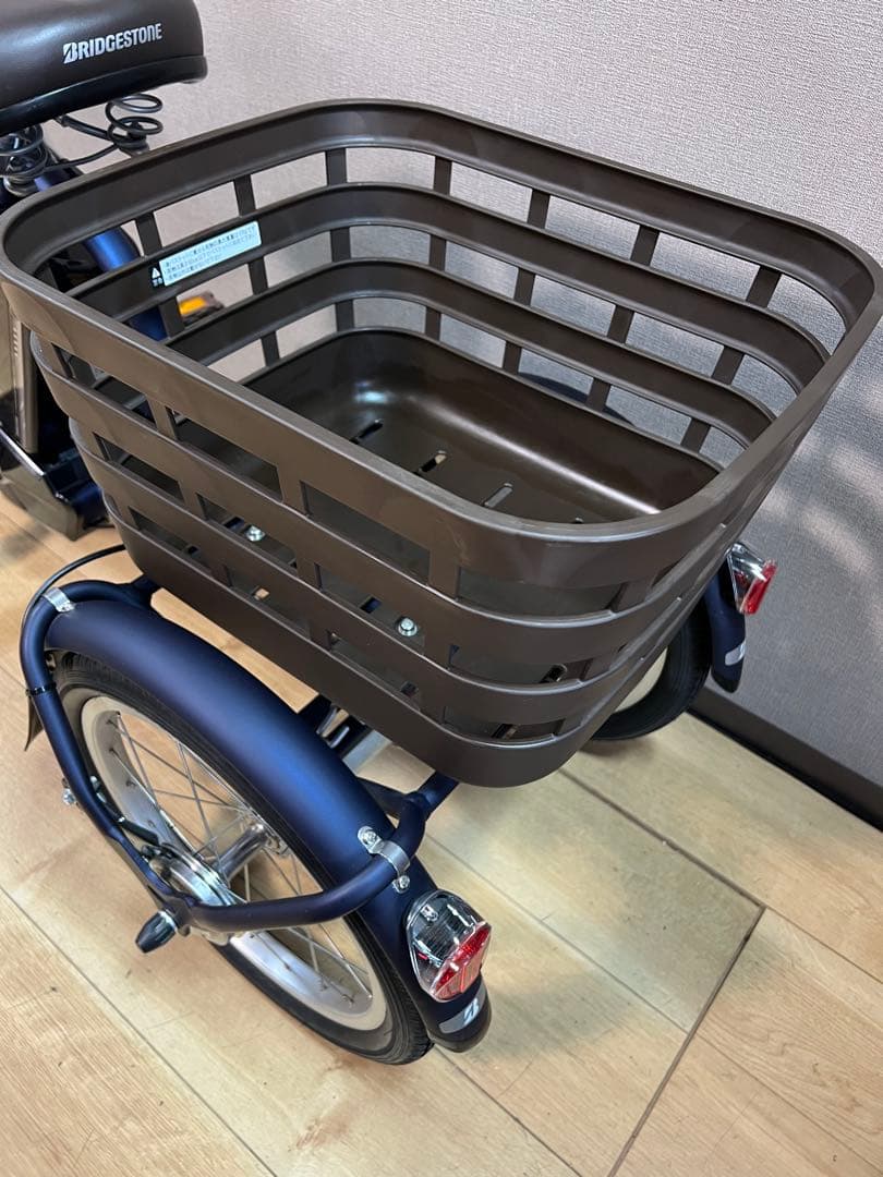 ほぼ新品！2024年購入 ブリヂストン 三輪電動アシスト自転車