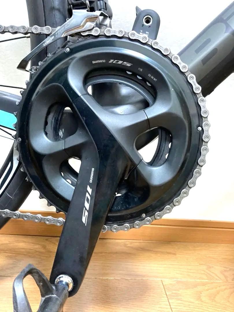 Bianchi OLTRE XR3 DISC 2019年モデル ロードバイク
