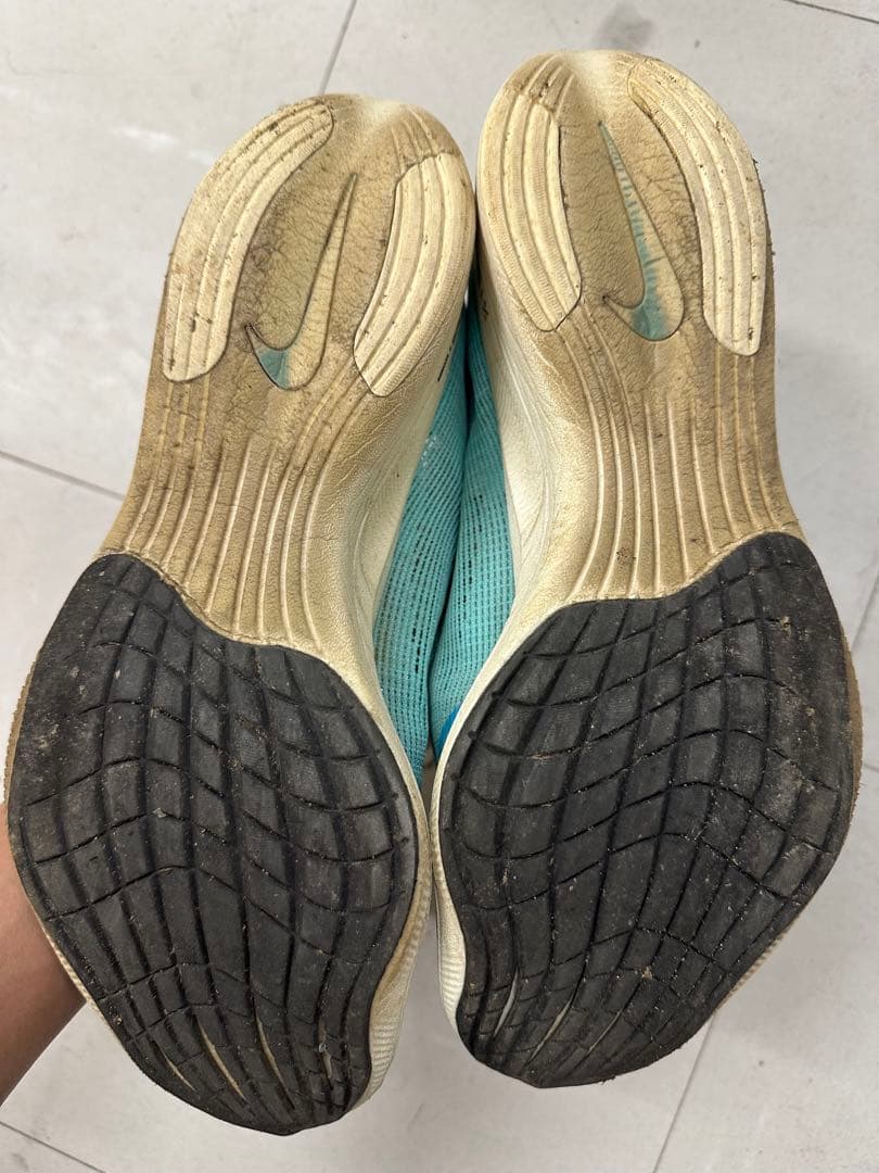 Nike ヴェイパーフライ2 25.5cm