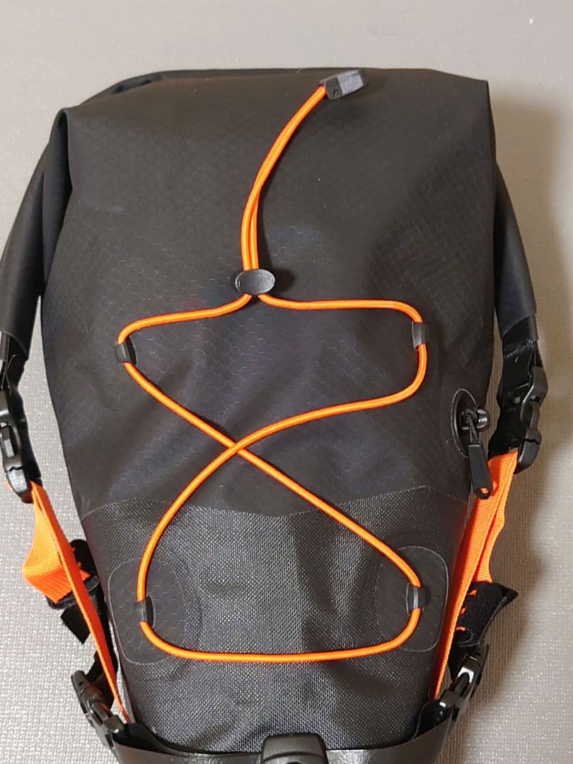 ORTLIEB オルトリーブ シートパック 11L ブラック（F9912）