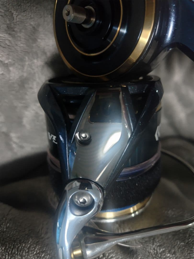 まさぞ~　買うなら新古品のがお得です。20SALTIGA 18000-H