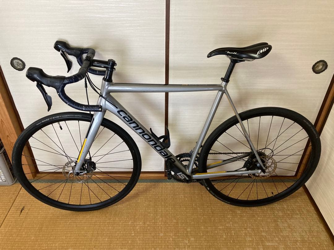 自転車本体 Cannondale CAAD12 DISC / Shimano 105