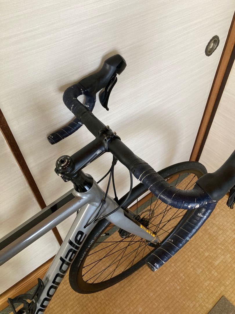 自転車本体 Cannondale CAAD12 DISC / Shimano 105