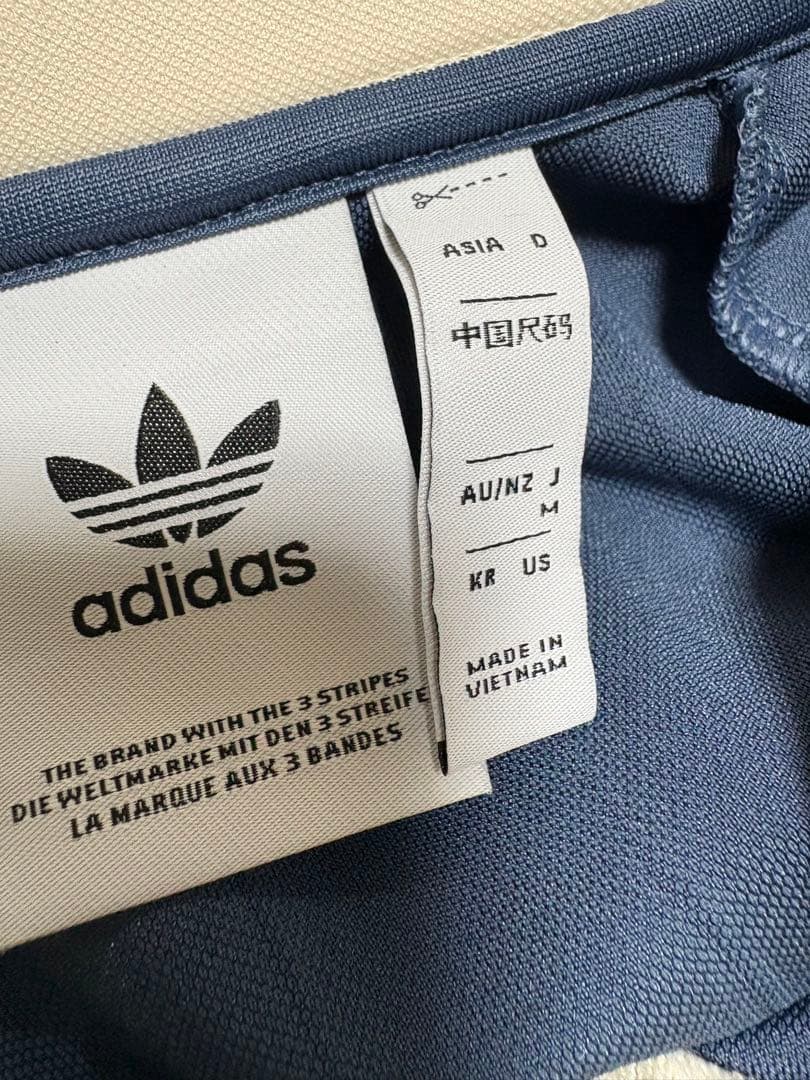 adidas originals ゲームtシャツ