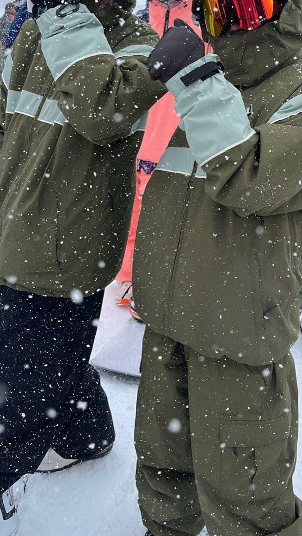 VOLCOM MELANCON GORE-TEX カーキ 上下